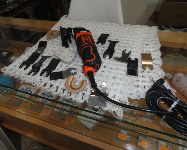 Lijadora Black&Decker MT306 Multifunción