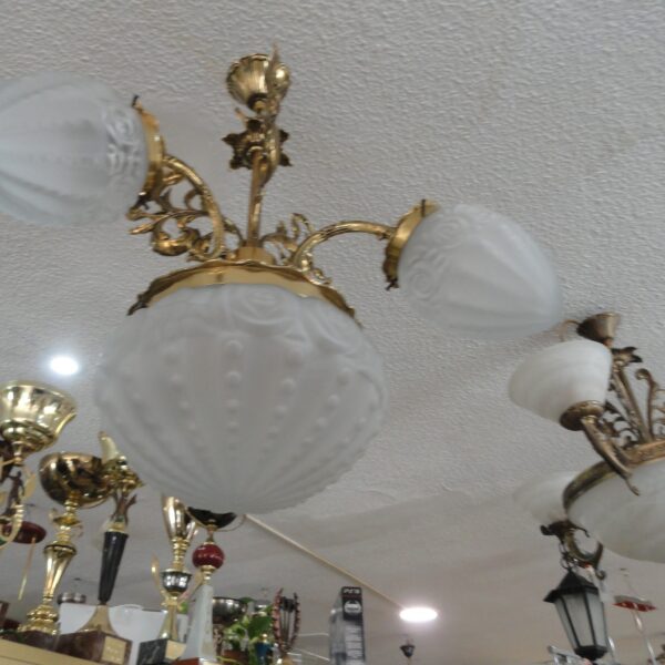 LÁMPARA CLÁSICA CRISTAL-METAL, BUEN ESTADO, MUY DECORATIVA, BUENA CALIDAD PVP 65€