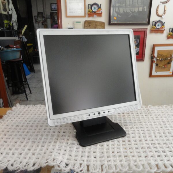 PANTALLA ORDENADOR AOC LM765, BUEN ESTADO, BUENA CALIDAD DE IMAGEN, PVP 19.50€